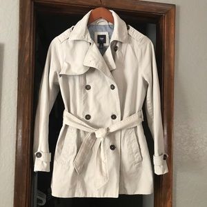 Gap Khaki Trench